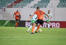 البطولة الاحترافية: أولمبيك خريبكة يقلب هزيمته بثلاثية لتعادل، ويعود بنقطة ثمينة من بركان