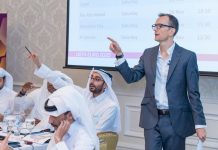 اللجنة العليا للمشاريع والإرث تستعرض سبل الاستفادة من بطولة أمم أوروبا في تنظيم كأس العرب 2021