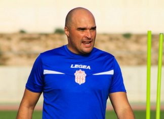 حسنية أكادير ينفصل عن المدرب رضا حكم