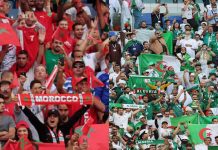 الجماهير المغربية والجزائرية تقتسمان مدرجات ملعب المباراة