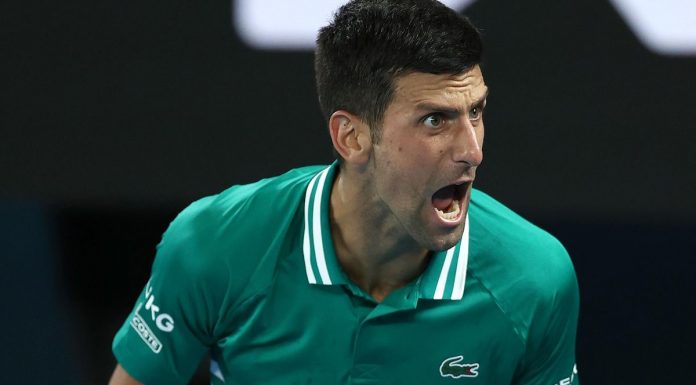 Open d’Australie: Djokovic reconnaît avoir commis des “erreurs”