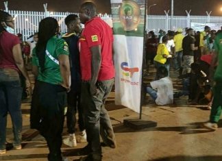 CAN 2022: Après la bousculade mortelle, le Cameroun veut “améliorer” l’accès au stade
