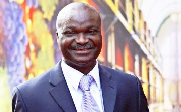 Roger Milla: Le Maroc « un pays que j’adore », Laâyoune une ville « extraordinaire »