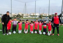 بالصور ..إقبال كبير على أكاديمية أزد ألكمار للدولي السابق الحضريوي