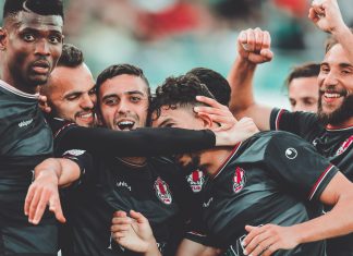 الفتح الرياضي يعود من ملعب أدرار بالتأهل لربع نهائي كأس العرش