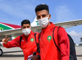 بالصور: بعثة المنتخب المغربي تشد الرحال صوب الكونغو الديمقراطية