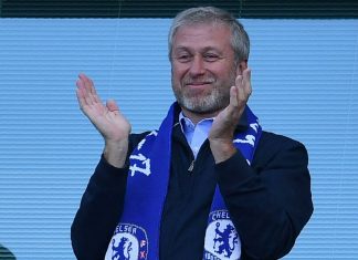 Roman Abramovitch veut céder Chelsea, un milliardaire Suisse se positionne