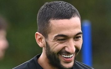 Hakim Ziyech s’affiche en vacances avec un célèbre rappeur