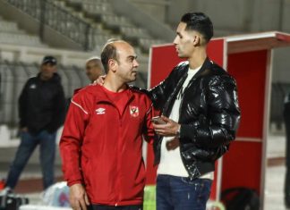 بانون يحضر تداريب الأهلي بالبيضاء