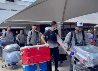 بعثة الأهلي تصل للدار البيضاء واستتفار أمني بالفندق