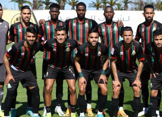 طائرة خاصة للجيش الملكي، وإدارة الفريق العسكري تحفز اللاعبين قبل نهائي الكأس الفضية