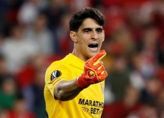 ياسين بونو يتوج بجائزة “زامورا”