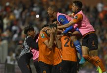 الجامعة الملكية المغربية لكرة القدم تهنئ نهضة بركان لبلوغه نهائي الكونفدرالية