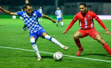 Vidéo. Botola Pro D1: La Jeunesse Sportive Salmi et le Rapide Oued Zem dos à dos