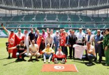 نجما الكرة التونسية طارق ذياب وحاتم الطرابلسي يدعوان الجمهور لدعم نسور قرطاج في المونديال