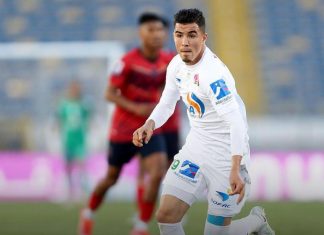 الرجاء الرياضي ينهي الشوط الأول متقدما على أولمبيك آسفي