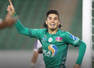 الرجاء الرياضي يعود بفوز خارج الميدان