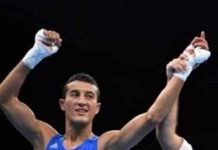 الملاكم المغربي محمد حموت يضمن ميدالية في منافسات الألعاب المتوسطية-وهران 2022