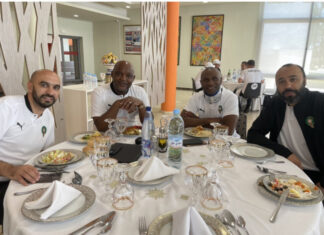 Al Ahly: Pour s’être attablé avec Walid Regragui, Pitso Mosimane risque gros!