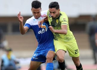 التعادل السلبي يحسم المواجهة بين المغرب الفاسي والرجاء الرياضي