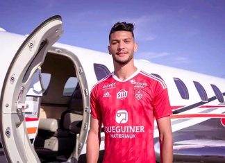 Vidéo. Achraf Dari a atterri à Brest