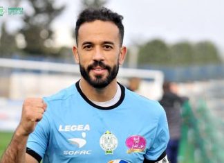 أنس الزنيتي يجدد عقده رفقة الرجاء الرياضي