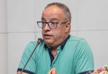 رئيس الرجاء الرياضي يلتقي بالمنخرطين