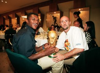 نجم الكرة الفرنسية مارسيل دوسايي: استضافة المونديال في قطر تمثل فرصة فريدة لشعوب المنطقة