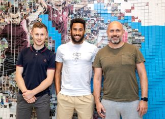 نجم إيفرتون الإنجليزي آندروس تاونسند يشيد باستعدادات قطر للمونديال