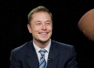 Rachat de Manchester United: “c’est une blague”, corrige Elon Musk