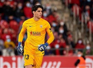 ياسين بونو مرشح للانتقال للدوري الإنجليزي