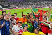 مشجعون من أنحاء العالم يعربون عن إعجابهم باستاد لوسيل المونديالي