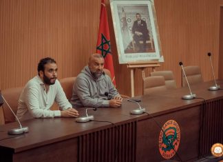 اجتماع عاجل لفريق نهضة بركان مع المدرب و اللاعبين