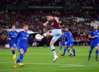 جمهور ويست هام يختار أكرد أفضل لاعب في مباراة سيلكبروغ الدنماركي