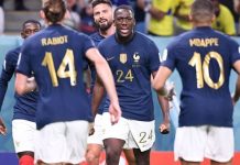منتخب فرنسا يحجز بطاقة العبور لثمن نهائي كأس العالم