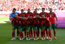 سماسرة ووكلاء لاعبين يراقبون العناصر الوطنية