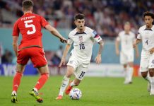 الولايات المتحدة تلتحق بركب المتأهلين لثمن النهائي