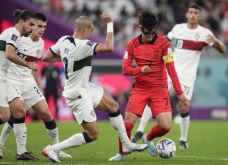 البرتغال وكوريا الجنوبية إلى ثمن النهائي