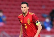 الإسباني بوسكيتس يعتزل اللعب دوليا