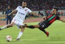 الجيش الملكي يفوز على الوداد بثلاثية وينفرد بالصدارة