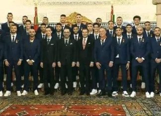 بحضور الأمهات …الملك يوشح الأسود ويحتفي بإنجازهم المونديالي التاريخي