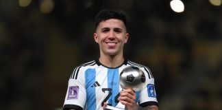 إنزو فرنانديز أفضل لاعب شاب في كأس العالم