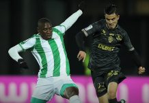 مباراة أولمبيك خريبكة والرجاء الرياضي تنتهي على إيقاع البياض