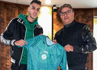 الرجاء الرياضي يعلن عودة زكرياء الوردي لصفوفه