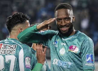 الرجاء الرياضي يفوز على اتحاد طنجة بثلاثية نظيفة