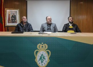 رئيس جامعة كرة السلة يجتمع بمناديب المباريات