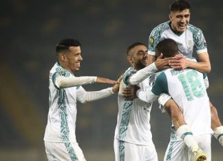 الرجاء الرياضي يدشن مشواره الإفريقي بفوز عريض على فايبرز الأوغندي