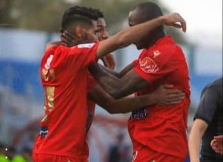 الوداد الرياضي يعود من الجديدة بفوز ثمين ويتصدر الدوري مؤقتا