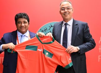 لقجع ورودريغيز يتبادلان قميصي منتخبي المغرب والبرازيل