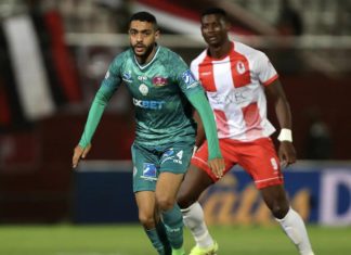 الفتح الرياضي يقسو على الرجاء بثلاثية نظيفة